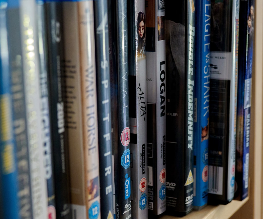 close up, bokeh, macro, blur, blurred background, close focus, household items, dvd, blu ray,